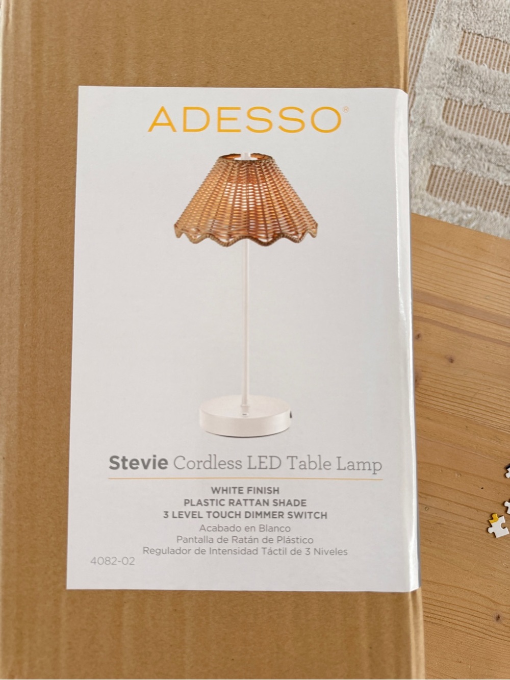 New Natural Rattan touch Table Lamp with White Base - Rustic Woven Shade - Picture 4 of 6